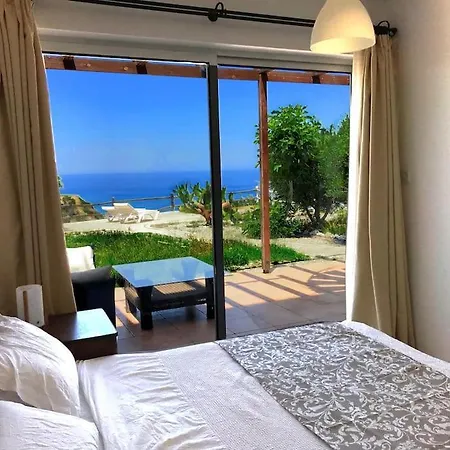 Boutique Seafront Apartament Agios Amvrosios (Kyrenia)