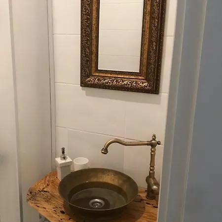 Boutique Seafront Apartament