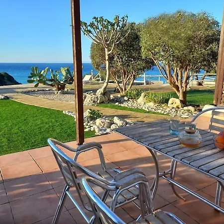 아파트 Boutique Seafront Agios Amvrosios (Kyrenia)