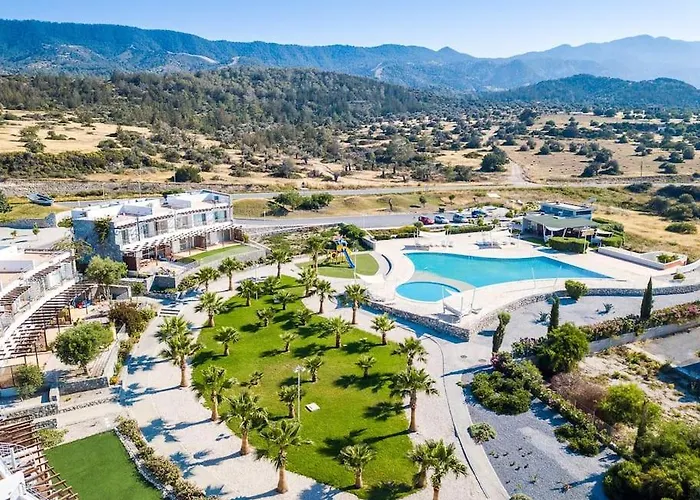 Boutique Seafront Agios Amvrosios (Kyrenia)